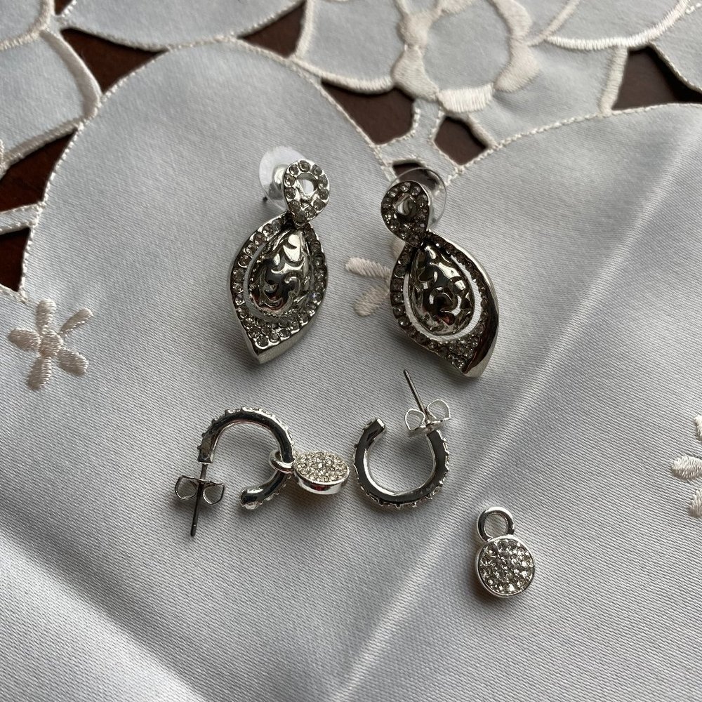 Silver-toned earrings - qty 2 pairs